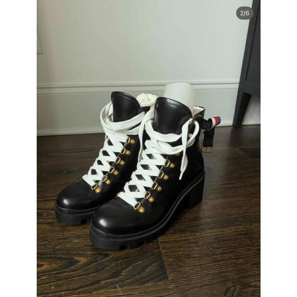 Gucci Women's Black Leather Hiking Boots with Red and Blue Stripe Detail - Picture 2 of 6